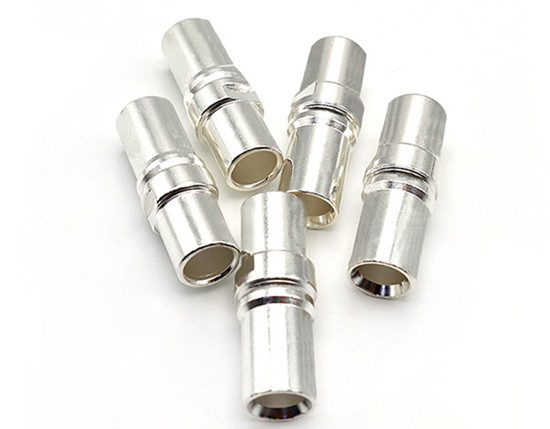 新能源汽車端子鍍銀,提升電能傳輸效率和穩(wěn)定性 新能源汽車端子鍍銀,提升電能傳輸效率和穩(wěn)定性